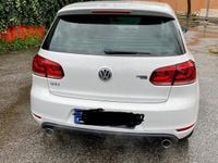 Usata VW Golf VI 210 CV (154 kW) 2011 Bianco Utilitaria