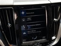 Usata Volvo XC60 Business Edition 190 CV (139 kW) 2020 Argento SUV