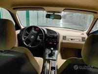 Usata BMW 320 150 CV (110 kW) 1991 Verde Berlina