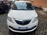 Usata Lancia Ypsilon S 95 CV (69 kW) 2014 Bianco Utilitaria