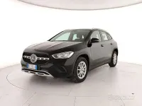 Usata Mercedes GLA200 Business 150 CV (110 kW) 2022 Nero SUV
