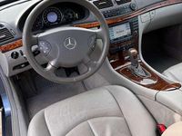 Usata Mercedes E220 Avantgarde 150 CV (110 kW) 2004 Berlina