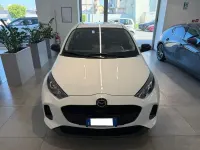 Nuova Mazda 2 116 CV (85 kW) 2026 Lunar white Utilitaria