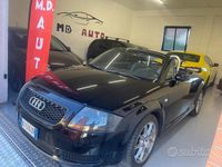 Usata Audi TT Roadster 179 CV (131 kW) 2001 Nero Cabrio