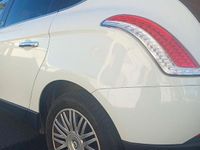 Usata Lancia Delta 120 CV (88 kW) 2010 Bianco Utilitaria