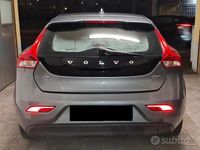 Usata Volvo V40 2018 Grigio Berlina