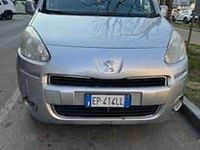 Gebraucht Peugeot Partner 90 PS (66 kW) 2012 Grau Van / Kleinbus