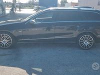 Usata Mercedes E350 260 CV (191 kW) 2010 Nero Berlina