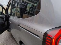 Usata Renault Kangoo Edition One 131 CV (96 kW) 2023 Grigio Monovolume