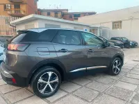 Usata Peugeot 3008 GT 131 CV (96 kW) 2023 Giallo SUV
