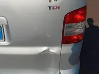 Usata VW Caravelle 2007 Grigio Furgone