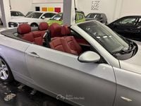 Usata BMW 320 Cabriolet 177 CV (130 kW) 2009 Argento Cabrio
