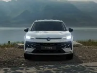 Nuova VW T-Roc Life 115 CV (84 kW) 2026 Pure white nero SUV