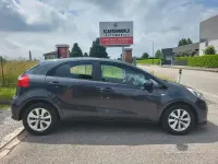 Käytetty Kia Rio Active 75 HP (55 kW) 2017 Harmaa Sedan