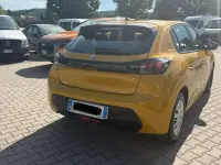 Usata Peugeot 208 Active 75 CV (55 kW) 2023 Giallo Utilitaria