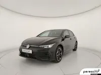 Nuova VW Golf VIII R-line Plus 150 CV (110 kW) 2026 Grenadill black metallizzato Berlina