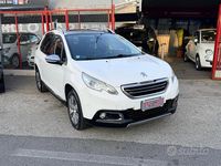Usata Peugeot 2008 Allure 82 CV (60 kW) 2013 Bianco SUV