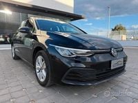 Usata VW Golf VIII Life 116 CV (85 kW) 2022 Nero Berlina