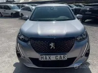 Usata Peugeot 2008 GT 131 CV (96 kW) 2021 Grigio SUV