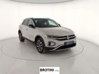 Usata VW T-Roc Style 110 CV (80 kW) 2023 Grigio SUV