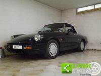 Usata Alfa Romeo Spider 109 CV (80 kW) 1991 Nero Cabrio