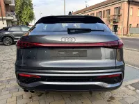 Nuova Audi Q5 Sportback S-Line 204 CV (150 kW) 2025 Grigio SUV