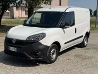 Usata Fiat Doblò Business 95 CV (69 kW) 2021 Bianco Monovolume