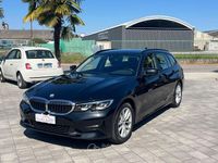 Usata BMW 318 Advantage 150 CV (110 kW) 2022 Nero Station wagon