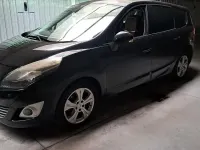 Usata Renault Scénic III 130 CV (95 kW) 2009 Nero Monovolume