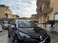 Usata Renault Captur Iconic 90 CV (66 kW) 2016 Nero SUV