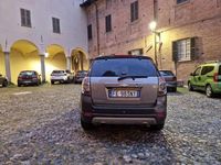 Usata Chevrolet Captiva LTZ 184 CV (135 kW) 2011 Grigio SUV