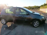 Usata Renault Clio II 58 CV (42 kW) 2007 Berlina