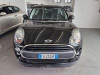 Usata Mini ONE 75 CV (55 kW) 2015 Nero Utilitaria