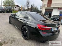 Usata BMW 750 Luxury Line 400 CV (294 kW) 2017 Nero Berlina