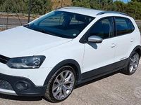 Usata VW Polo Cross 90 CV (66 kW) 2016 Bianco Utilitaria