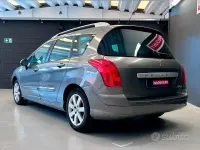 Usata Peugeot 308 Premium 120 CV (88 kW) 2009 Grigio Station wagon