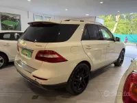 Usata Mercedes ML350 258 CV (189 kW) 2012 Bianco SUV