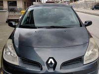 Usata Renault Clio II LE 86 CV (63 kW) 2007 Grigio Berlina