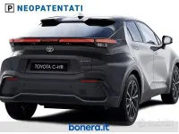 Nuova Toyota C-HR Lounge 140 CV (102 kW) 2026 Grigio SUV