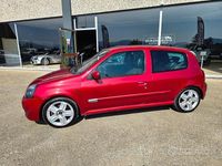 Usata Renault Clio II 170 CV (125 kW) 2002 Rosso Berlina