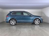 Usata VW Tiguan R-line 150 CV (110 kW) 2023 Nightshade blue metallizzato SUV