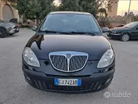 Usata Lancia Ypsilon 60 CV (44 kW) 2006 Nero Utilitaria