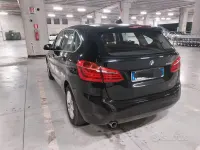 Usata BMW 218 150 CV (110 kW) 2017 Nero Monovolume