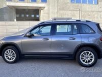 Usata Mercedes GLB200 Executive 150 CV (110 kW) 2022 Grigio SUV