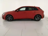 Usata Audi A3 S-Line 150 CV (110 kW) 2023 Y1 rosso tango metallizzato Berlina