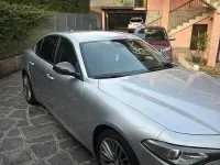 Usata Alfa Romeo Giulia Super 150 CV (110 kW) 2017 Grigio Berlina