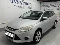 Usata Ford Focus 116 CV (85 kW) 2012 Grigio Station wagon