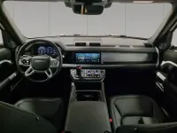 Usata Land Rover Defender SE 300 CV (220 kW) 2024 Fuji white SUV