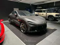 Usata Ferrari Purosangue 725 CV (533 kW) 2024 Gray SUV