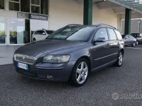 Usata Volvo V50 Kinetic 136 CV (100 kW) 2004 Grigio Station wagon